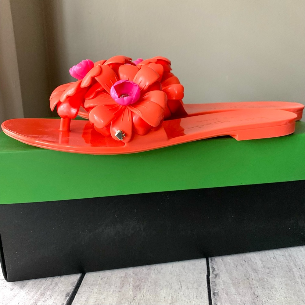 New Kate Spade New York Jaylee Jelly Flat Thong Slide Sandals Size US 7B -Tomato - Picture 3 of 7